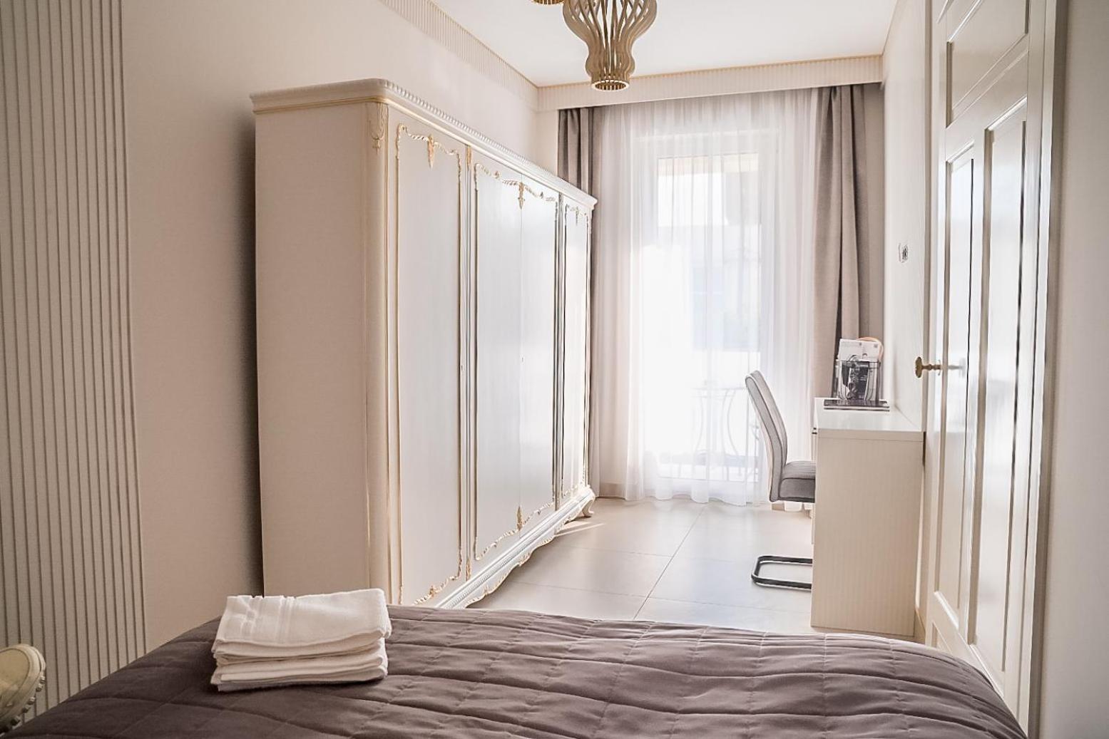 Glori Gold Apartaments Baia Mare Extérieur photo